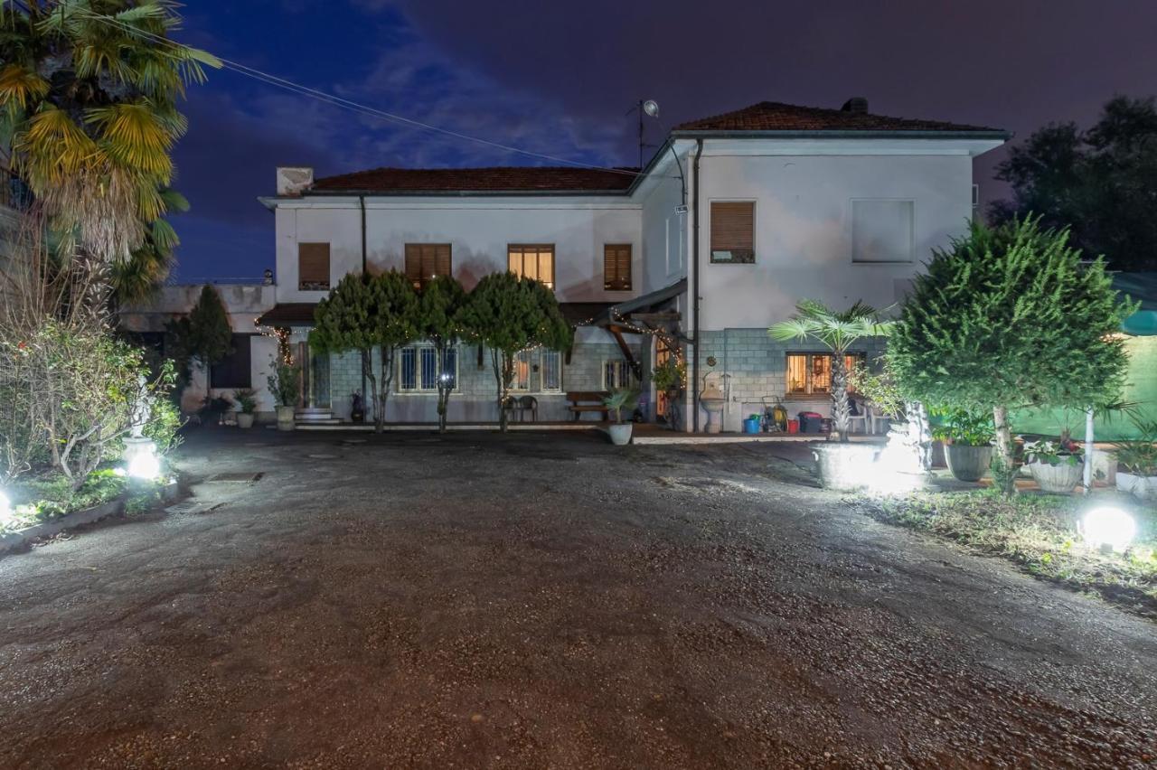 Casa Stella Malpensa Hotel Cassano Magnago Luaran gambar